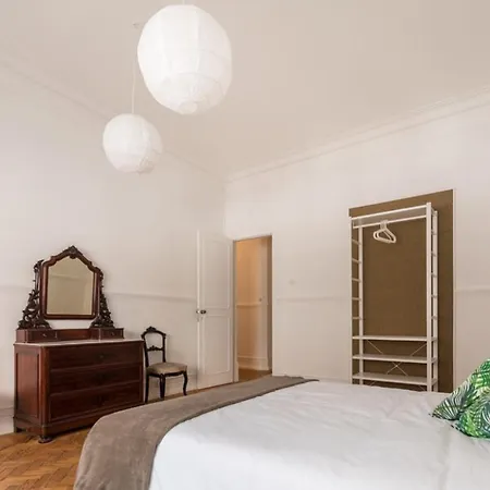 Lägenhet Guestready - Spacious For 2 In The City Centre *